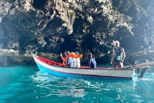 Boat Trip to Aguas Belas Cave+Barbecue