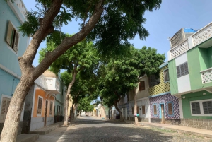 Boavista: City tour com um mergulho na Praia do Estoril