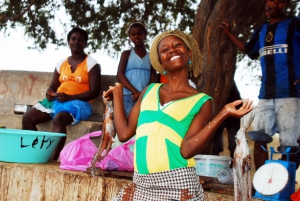 Boavista: City tour com um mergulho na Praia do Estoril