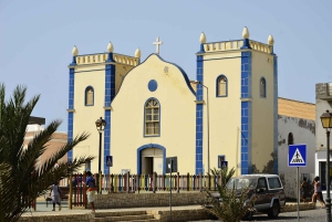 Boavista: City tour com um mergulho na Praia do Estoril