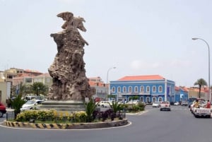 City tour Mindelo with music & cultural worshop