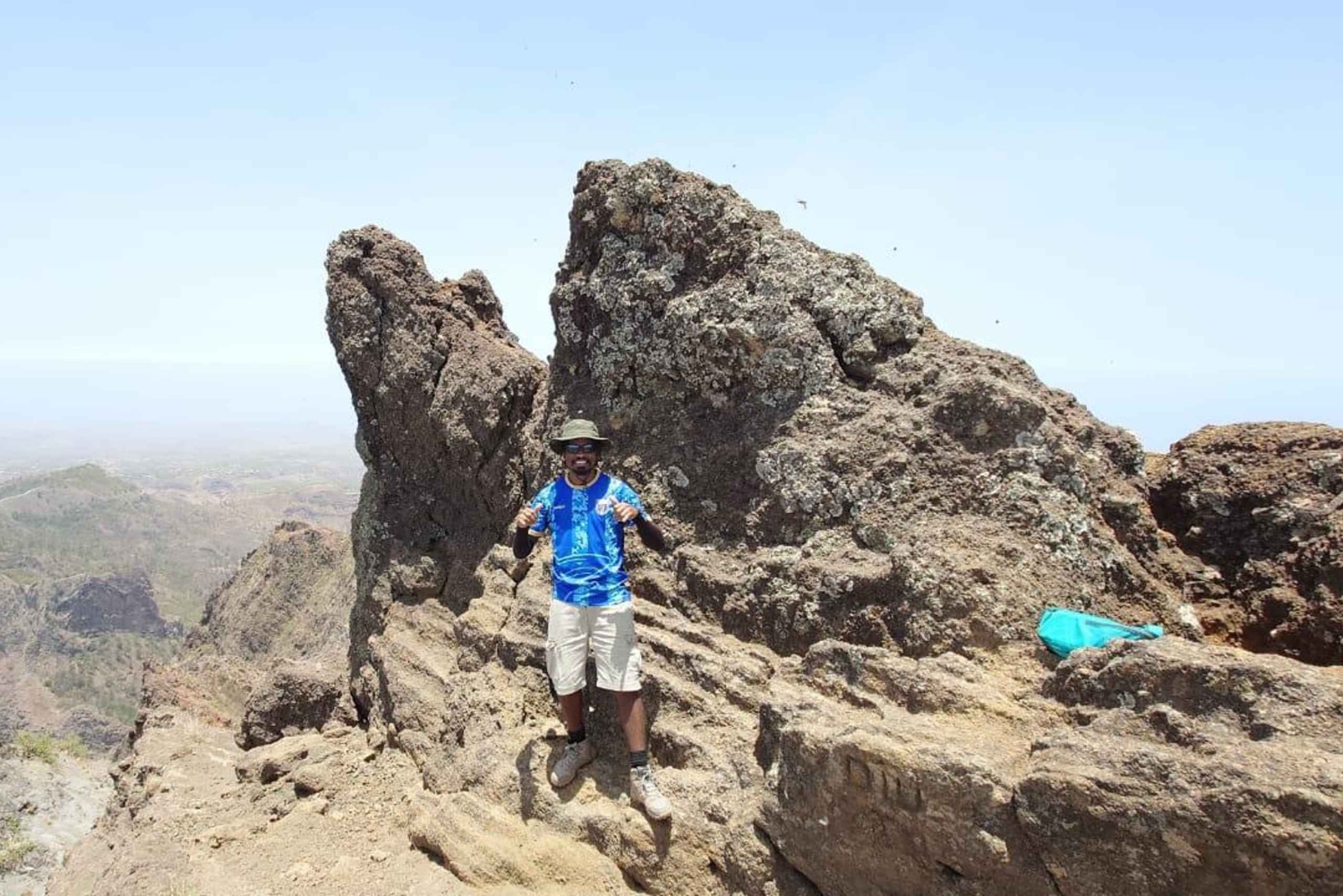 Climb the Pico de Antónia (São Domingos - Monte Txota)