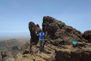 تسلق بيكو دي أنطونيا (ساو دومينغوس - مونتي تشوتا)