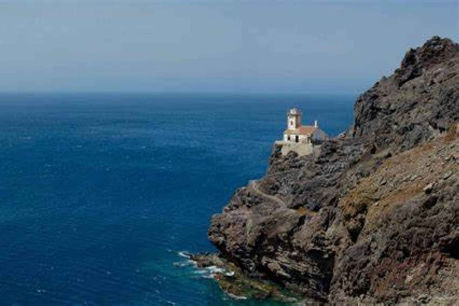 Caminata costera hasta el Faro