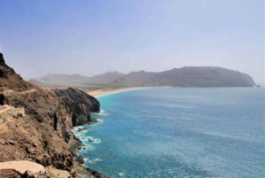 Caminata costera hasta el Faro