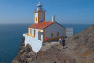 Caminata costera hasta el Faro