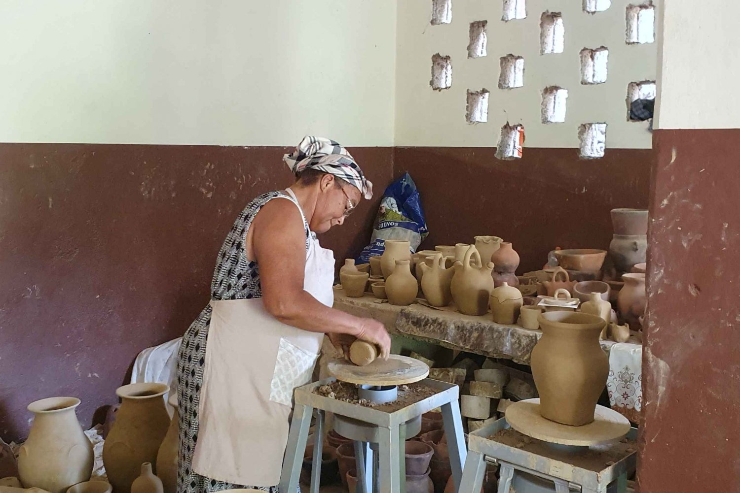 Create your own artesanal pottery with locals