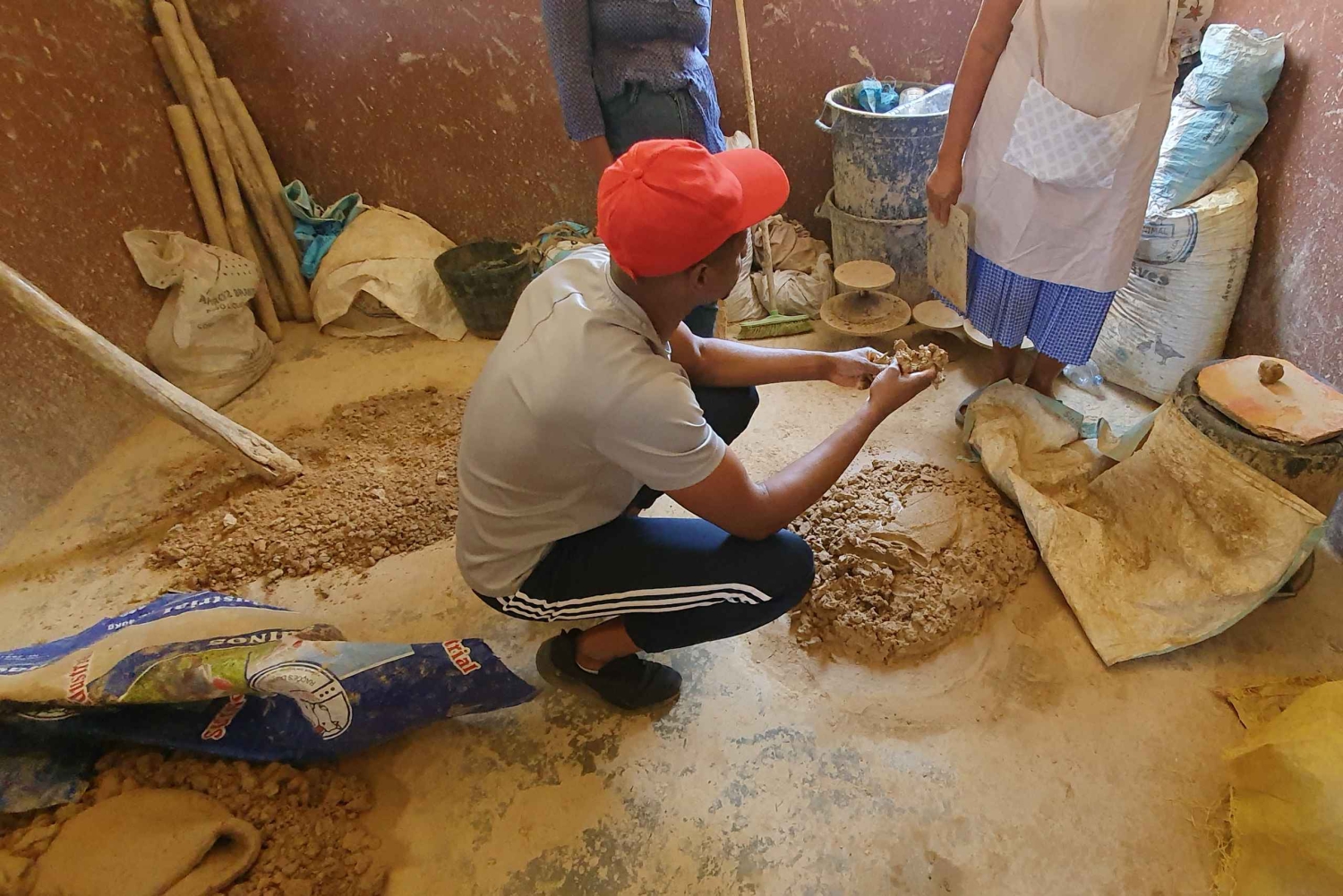 Stwórz własną ceramikę artesanalną z mieszkańcami