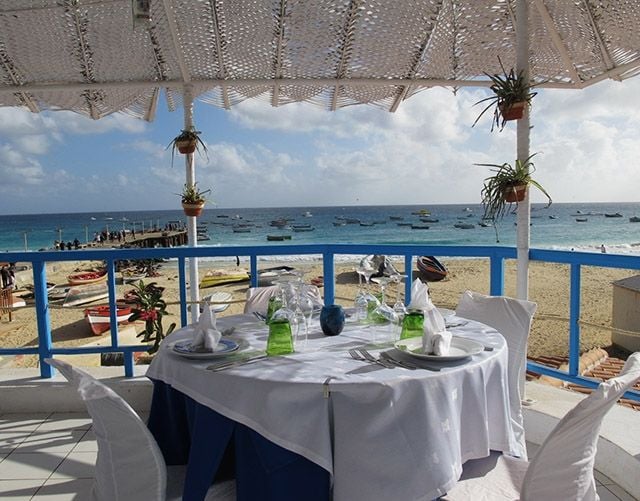 Cretcheu Restaurant & Lounge Terrace