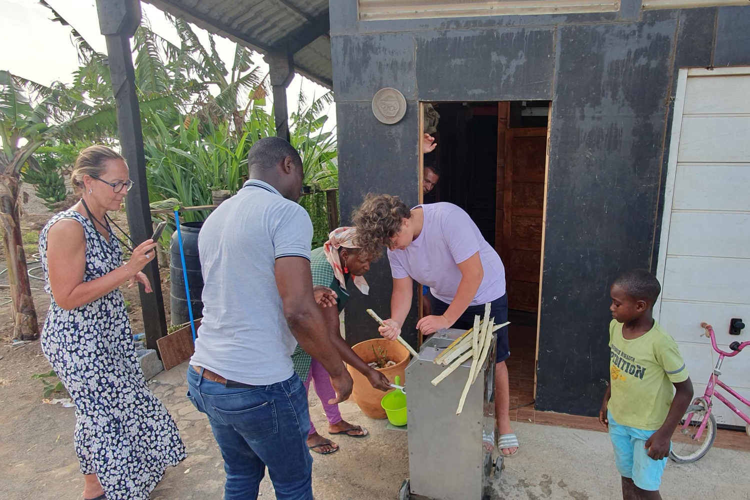 يوم مع السكان المحليين