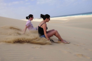 ボアビスタから: 大きな砂丘でアドレナリンを出すサンドボーディング