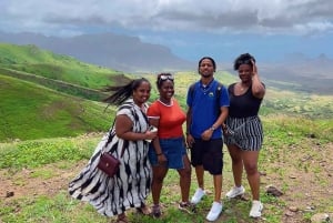 من مينديلو: جولة مشي طويلة إلى قمة مونتي فيردي