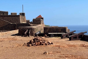 De Praia : Excursion dans la ville de Praia et la vieille ville avec dégustation