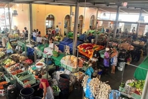 Von Praia: Führung durch Praia, Rua d'Arte & Cidade Velha.