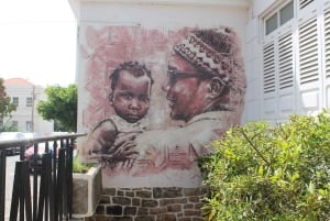 Von Praia: Führung durch Praia, Rua d'Arte & Cidade Velha.