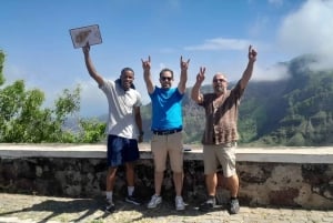 From the beach: a full-day tour in Santiago. Culture, Nature, and Beaches with a Guide