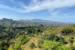 From the beach: a full-day tour in Santiago. Culture, Nature, and Beaches with a Guide