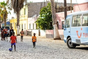 Ganztägige Postcards of Sal Tour mit Kite Beach und Mittagessen