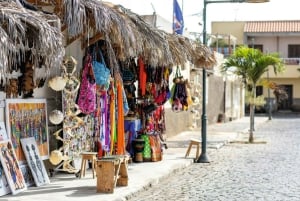 Høydepunkter fra Sal-turen med 4x4 og katamaran