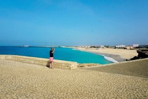Isola di Maio: Tour Guidato Intera Giornata con Colazione
