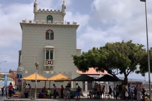 Mindelo: City tour with carnival dancer