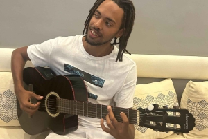 Mindelo Cultural: city tour with live music and tasting