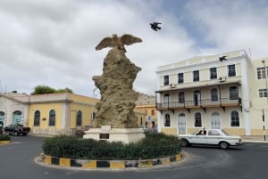 Mindelo: City tour with live music and dance class