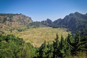 Randonnée du cratère de Cova à la vallée de Paúl – Île de Santo Antão