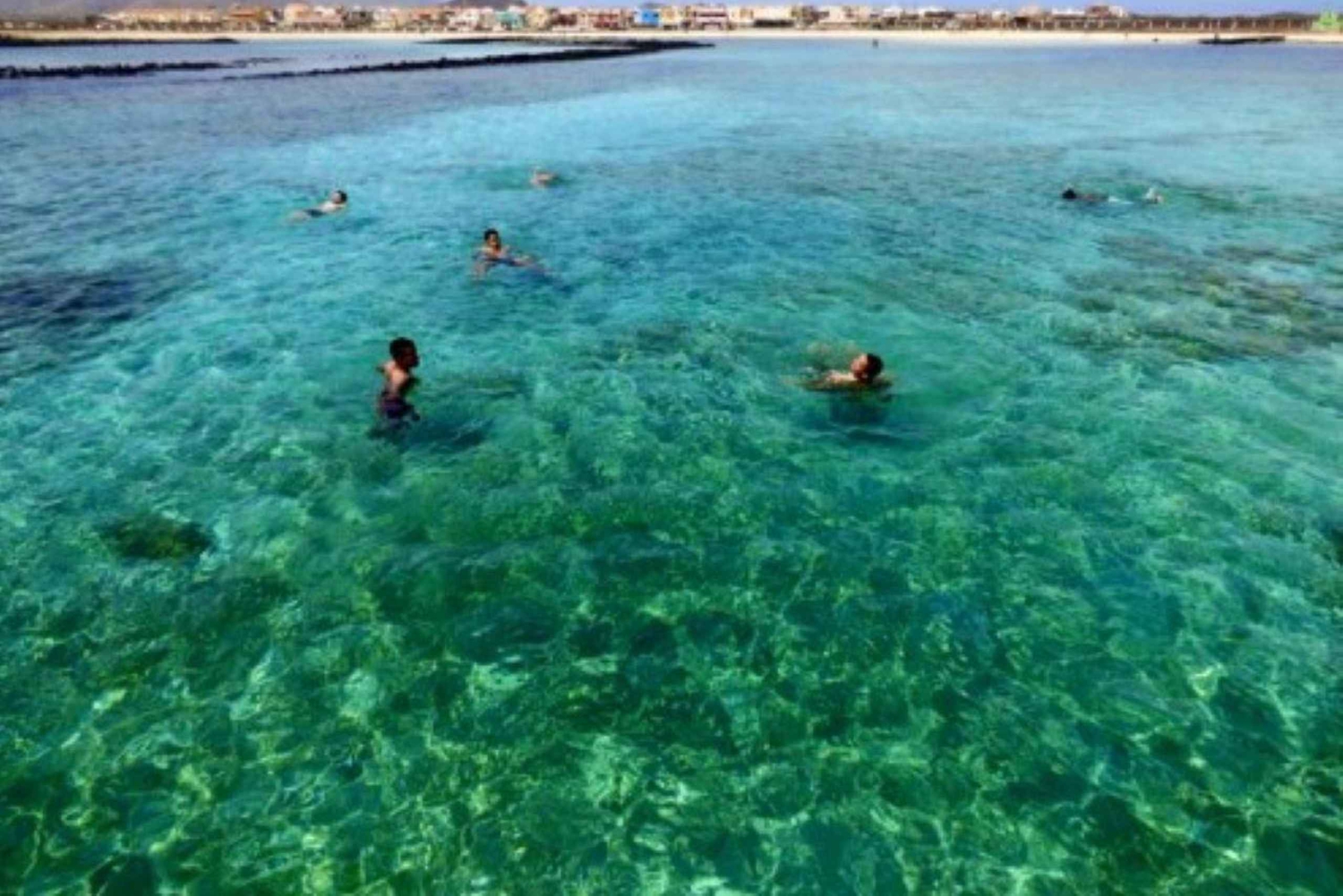 Mindelo: Sea Breeze Wandeling tussen de vulkanen door