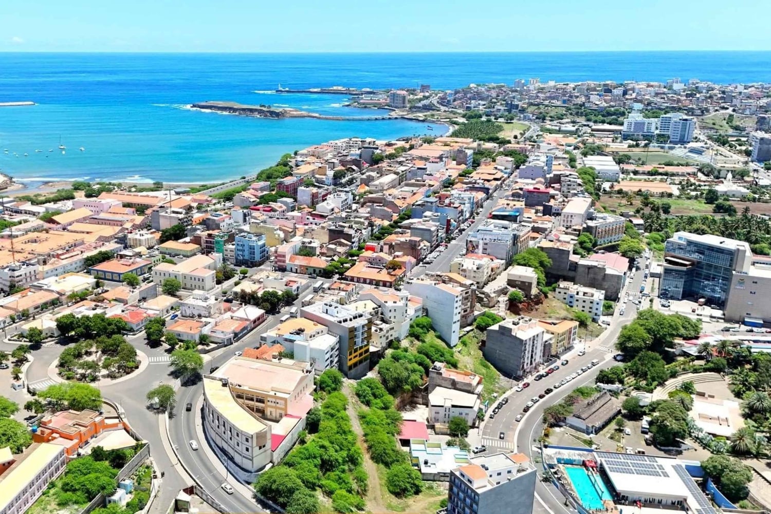 Praia : visite de la ville avec un guide local. Musées, marchés et histoires