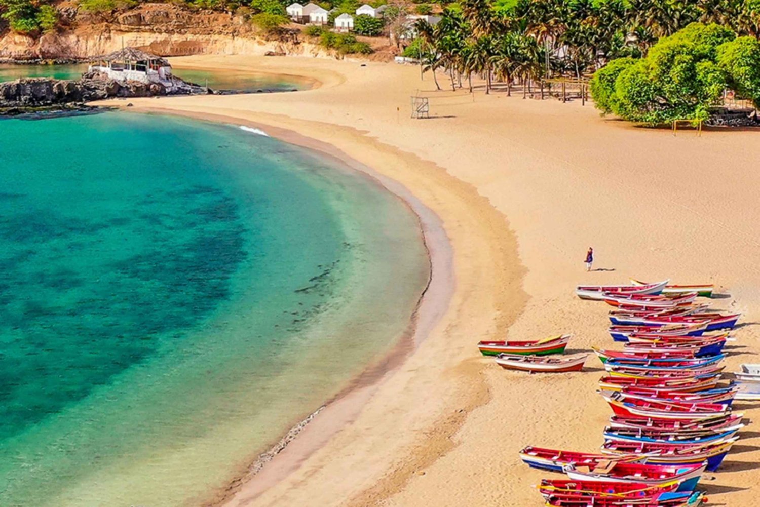 Praia: excursão de um dia em minibus para passageiros de cruzeiros