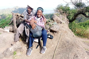 Praia: Vaellus Longueira – Pico Riba ja piknik