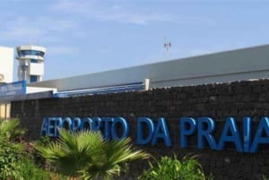 Praia: Private Airport Transfer