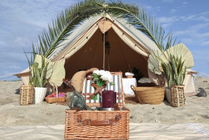 Experiencia romántica al atardecer con Glamping Pack Bronce