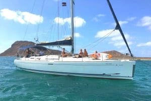 Full day sailing boat in Sal, Cape Verde:taste the Atlantic!