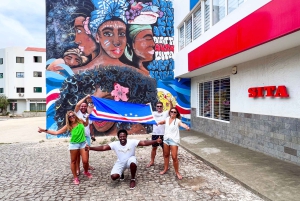 اكتشاف سال: جولة إرشادية في جزيرة مجموعة صغيرة