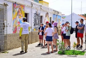 Sal : visite de la ville d'Espargos, vie locale et tapas du Cap-Vert