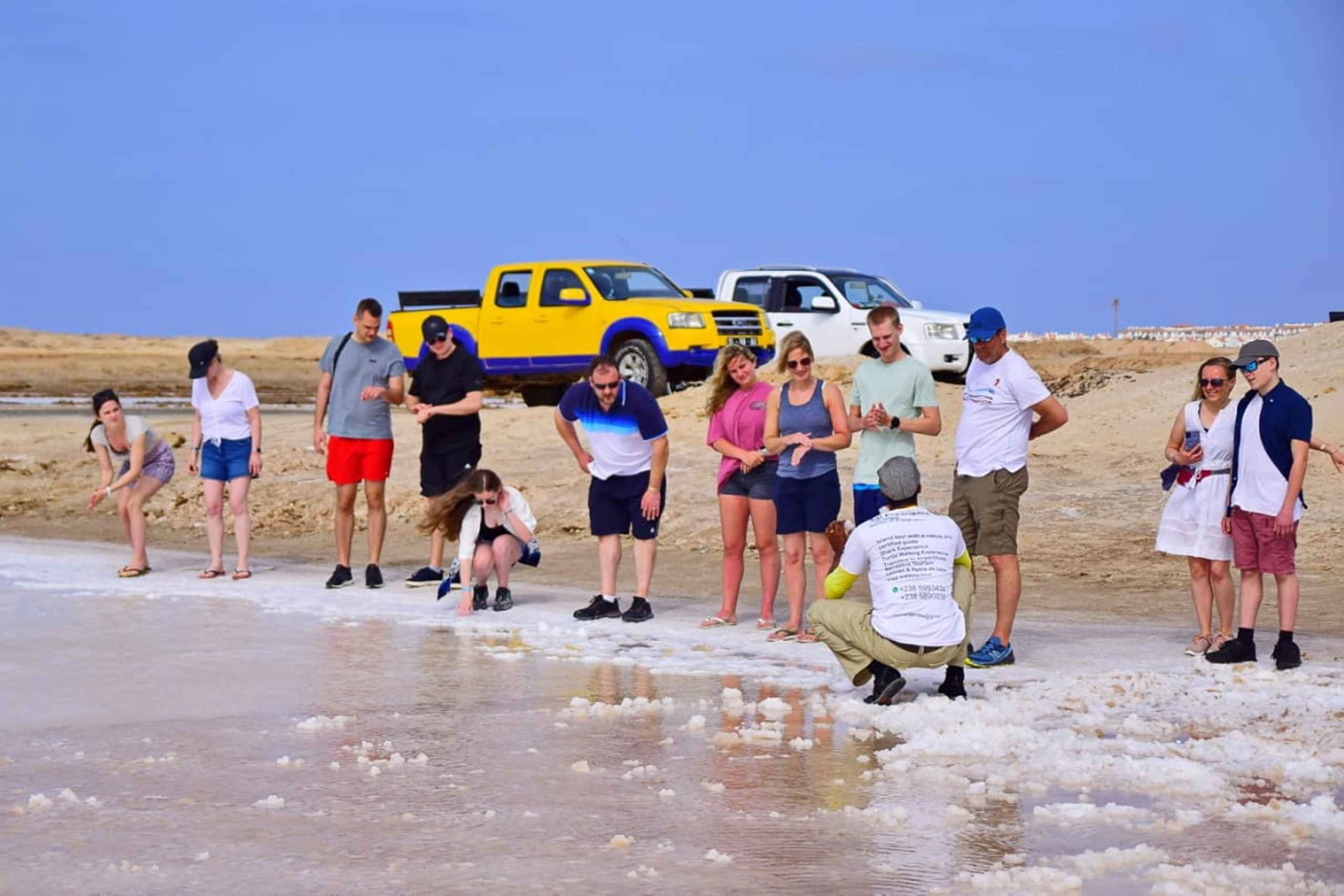 サル島：ガイド付き歴史文化ツアー
