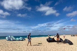 Sal: Kitesurfing Lesson with Island Kite School