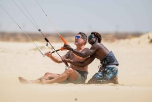 Sal: Kitesurfing Lesson with Island Kite School