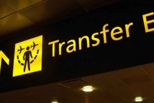 Sal: Private Airport Transfer to Santa Maria or Espargos