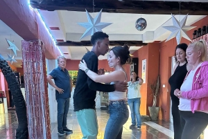 سال: درس كيزومبا خاص - سانتا ماريا، الرأس الأخضر