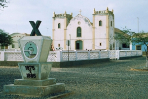 Sal Rei: Shipwreck, Museum, Fátima Chapel, Market, Old Pier