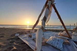 Sal: Escapada romántica al atardecer con vino y traslado de ida y vuelta