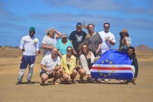 Salin saarelta: Sininen silmä, suolajärvi, sitruunahait, Palmeira