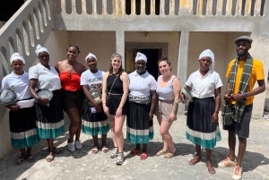 Ilha de Santiago: City Tour em Assomada com almoço