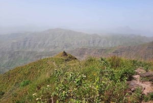 Santiago island: Pico de Antónia and Monte Tchota Trek