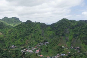 Santiago ISLAND TOUR par Aventour - Nature & Local Life Tour