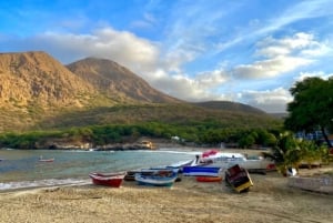 Tour por la isla de Santiago: día completo, descubre Santiago en 1 día.