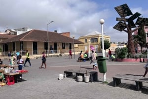 Excursión a la Isla de Santiago